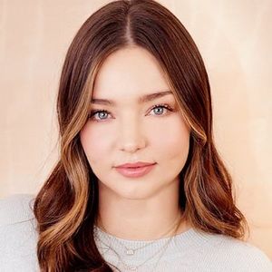 Meet your Posher, Kora